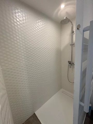 Location Appartement 2 pièces 45m² MANDELIEU LA NAPOULE 06210 - Photo 5