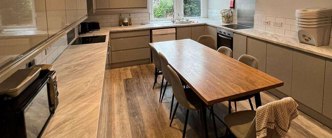 Whiteladies Road Room 12 - Photo 1