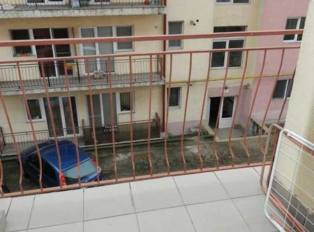 Apartament 2 camere, decomandat, parcare, 50 mp, prima inchiriere, zona strazii Frunzisului - Photo 2