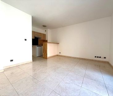 Location Appartement 2 pièces 44m² - Photo 2