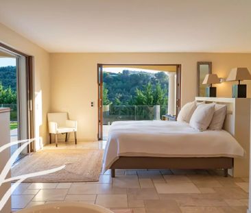 Maison à louer Cagnes Sur Mer, Cote d'Azur, France9 000 EUR / Mois - Photo 4