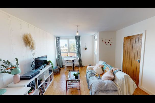 3 Bed Flat, Fern Court, SE14 - Photo 1