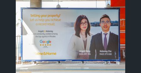 'The Peake' Near New 3 Bedroom Apartment with Panoramic Water & City Views - Photo 3