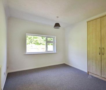 3 bedroom bungalow to rent - Photo 6