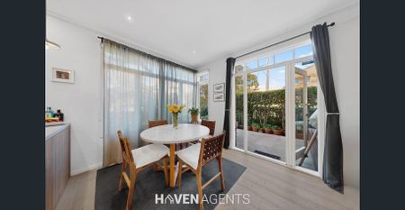 Stunning Beachside Location - 3 Bedroom Home in the Perfect Location! ** HAVEN AGENTS - Photo 3