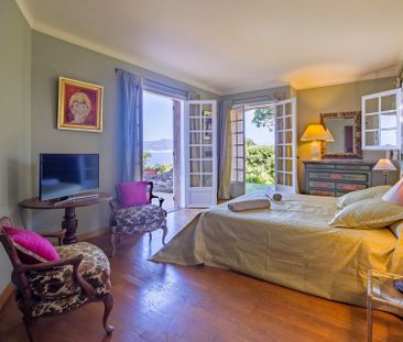 Rental Villa Ajaccio 7 Rooms 250 m² - Photo 1