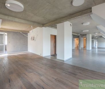 Loft 308 m2 z widokiem na Odrę - Фото 1