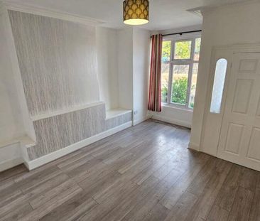 4 bedroom terraced house to rent - Photo 1