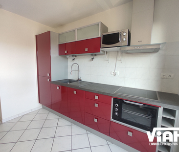 T2 DE 48 m2 AVENUE SAINT SURIN - Photo 6