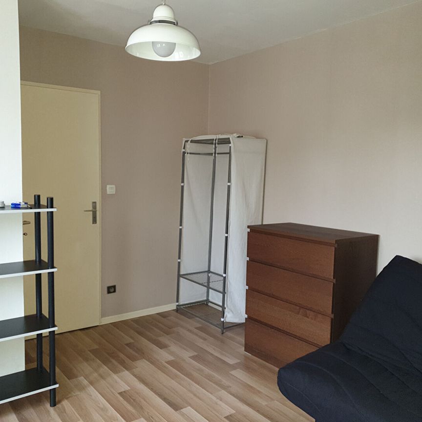 Location Appartement 1 pièce 20m² - Photo 1