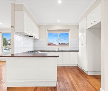 3 Bedroom Spacious Family Home! - Photo 4