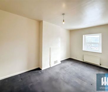 Baker Street, Oakes, Huddersfield, HD3 - Photo 3