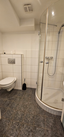 RENOVIERTE 3-ZIMMERWOHNUNG IN LAUSEN - Foto 2