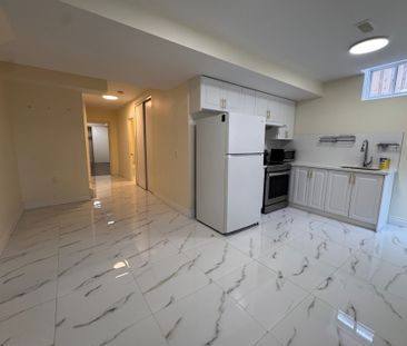 For Lease - 447 Grindstone Trail Unit# Bsmt, Oakville, Ontario - Photo 3