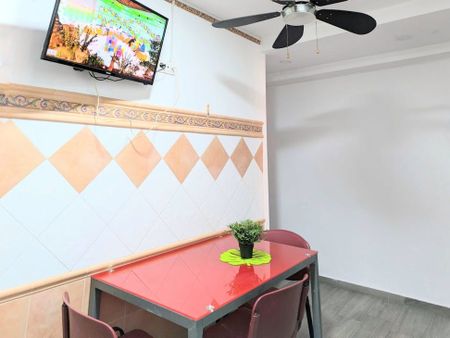 Carrer de Bailén, Burjassot, Valencian Community 46100 - Photo 5