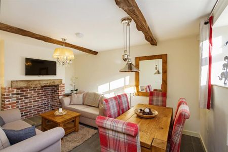 3 bedroom parking to rent - Photo 5