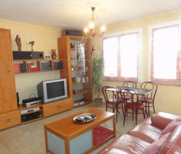 Location Appartement 3 pièces 54m² LE CREUSOT 71200 - Photo 2
