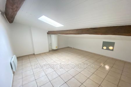 Location Appartement 3 pièces 46m² RIVESALTES 66600 - Photo 2