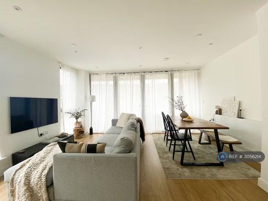 2 bedroom flat to rent - Photo 1