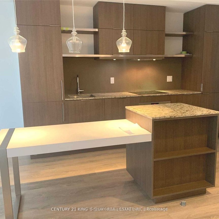 For Lease - 197 Yonge Street Unit# 1706, Toronto, Ontario - Photo 1