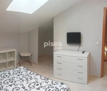 Piso en alquiler en Calle de Leonardo de Chabacier - Photo 1