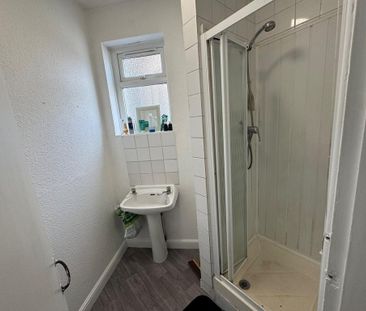 3 bedroom house share to rent - Photo 5