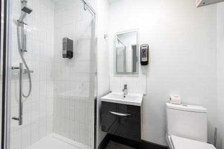 Studio to rent - Photo 2