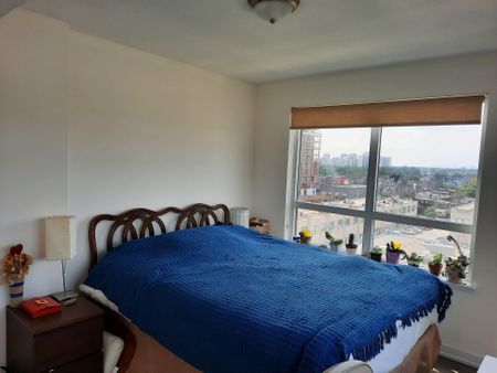 For Lease - 1420 Dupont Street Unit# 812, Toronto, Ontario - Photo 2