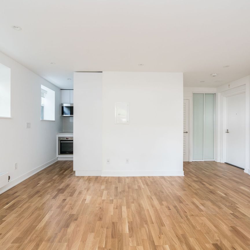 1420 Kingston Road - Photo 1