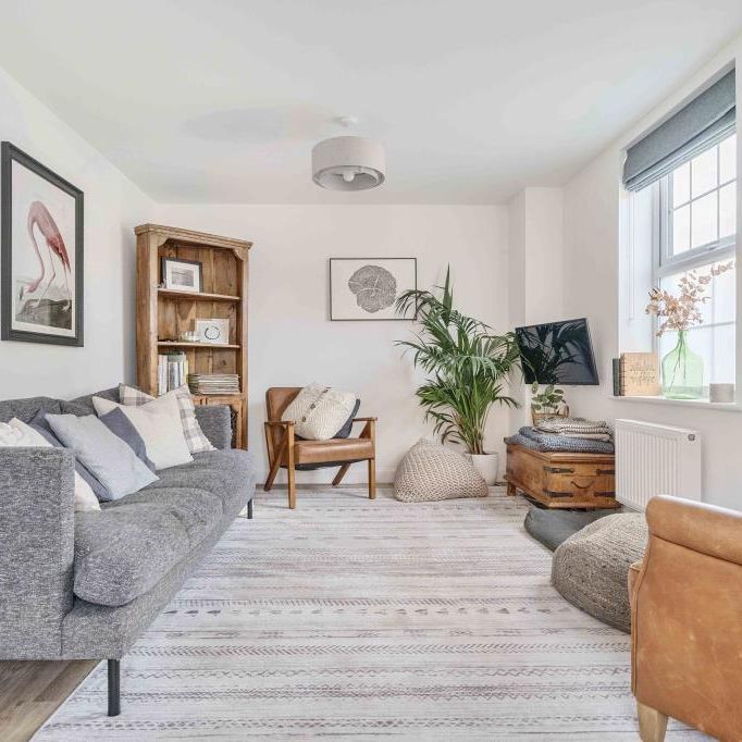 4 bedroom detached house to rent - Photo 1