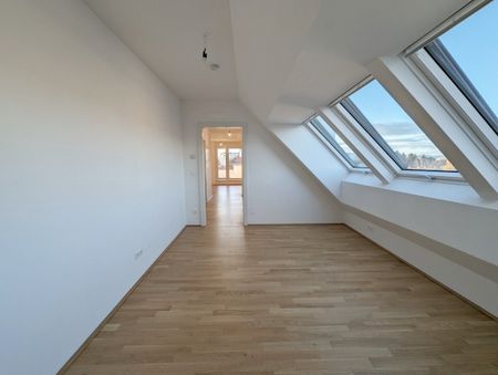 Erstklassige 2-Zimmer Dachgeschoß-Wohnung mit Terrasse in 1230 Wien zu mieten - Photo 2