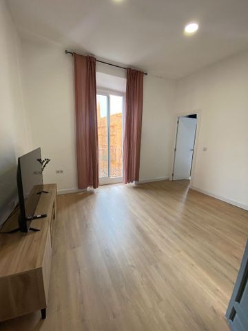 Apartamento de alquiler en Calle Lagunillas, La Merced - Photo 3