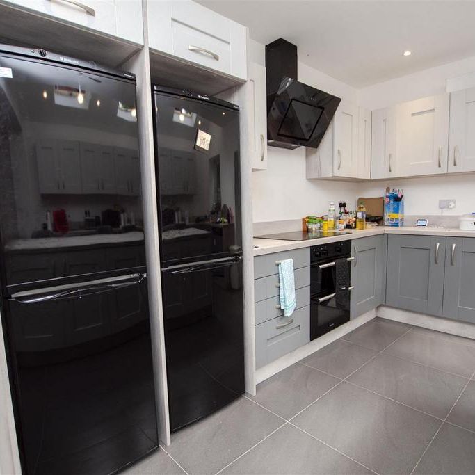7 bedroom house to rent - Photo 1