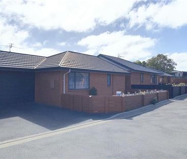 24b Wainoni Road, Wainoni, Christchurch City - Tidy Low-Maintenance... - Photo 1