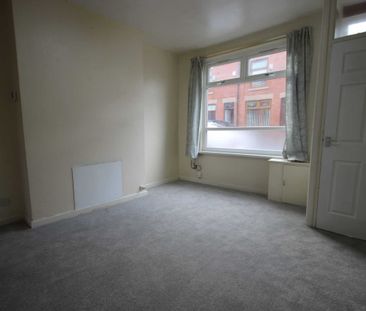 Leach Street - Photo 5