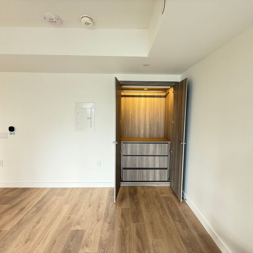 For Lease - 38 Widmer Street Unit# 712, Toronto, Ontario - Photo 1
