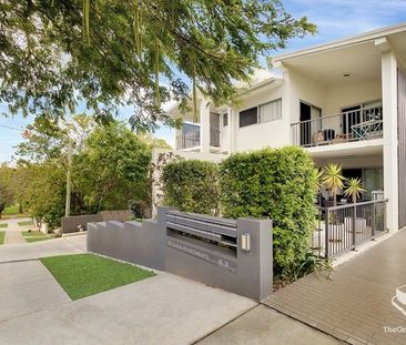 Perfectly Located 2-Bedroom Unit in Leafy St Lucia - Photo 4