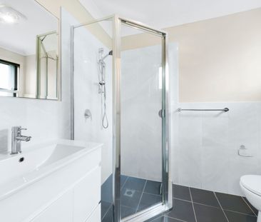 6A Sherbrook Road, Hornsby NSW 2077 - House For Rent | Domain - Photo 5