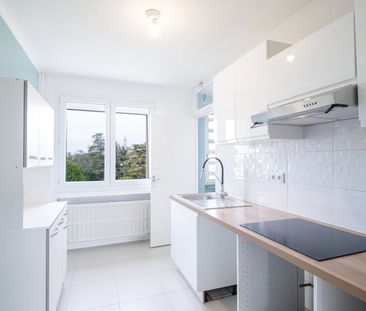 Location Appartement 4 pièces 64m² MONTELIMAR 26200 - Photo 2