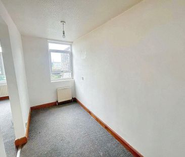 2 bed apartment to rent in NE37 - Photo 4