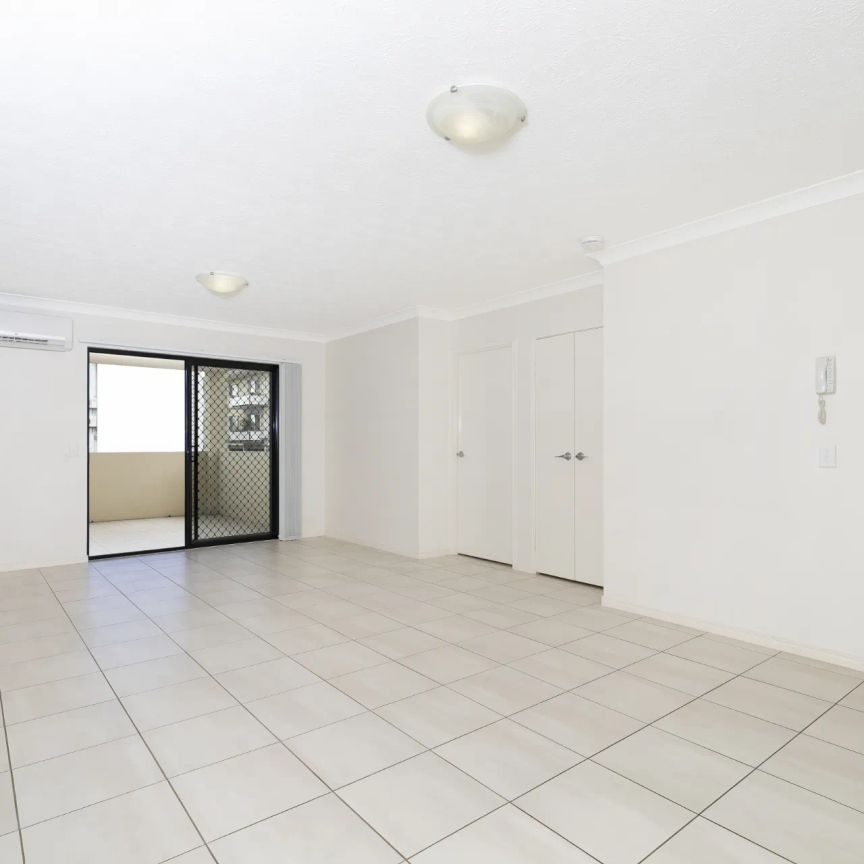 6/84 Brookfield Road, - Photo 1