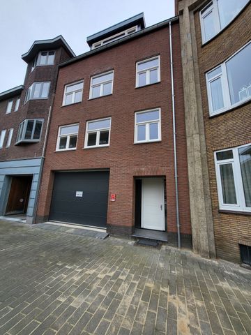 Appartement te huur Markt 12 Geleen - Photo 5