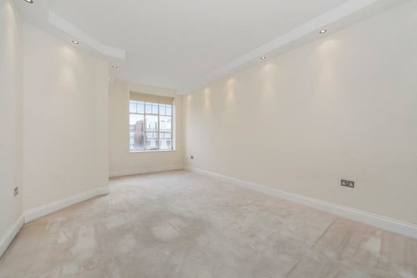 3 Bedroom Flat To Let - Photo 1