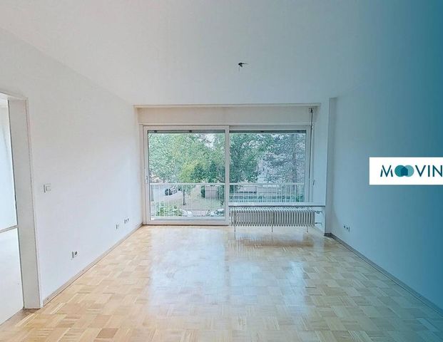 **Helle 2-Zimmer-Wohnung mit großem Balkon und Einbauküche** - Foto 1