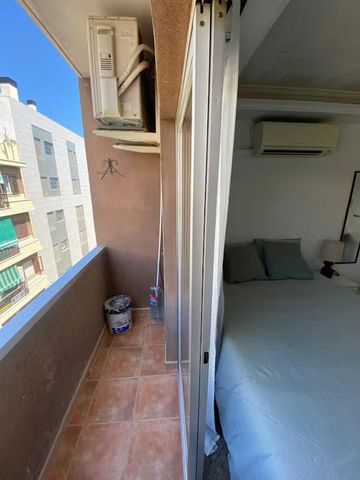 Carrer San Edesio, Manises, Valencian Community 46940 - Photo 2