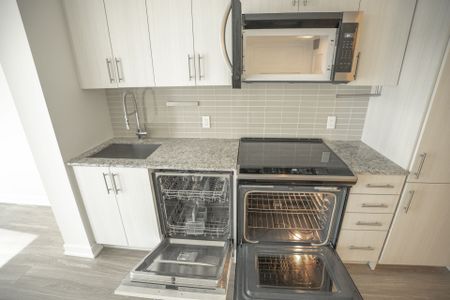 For Lease - 4055 parkside Village Drive Unit# 1216, Mississauga, Ontario - Photo 3