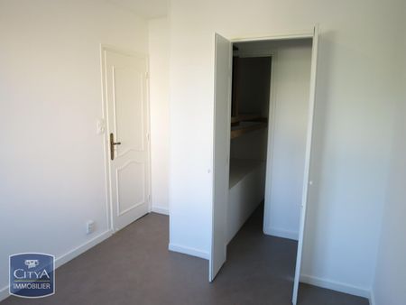 Location Appartement 3 pièces 53m² GRENOBLE 38100 - Photo 2