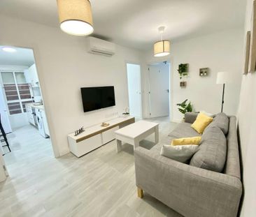 Avenida de los Ángeles, Getafe, Community of Madrid 28903 - Photo 5