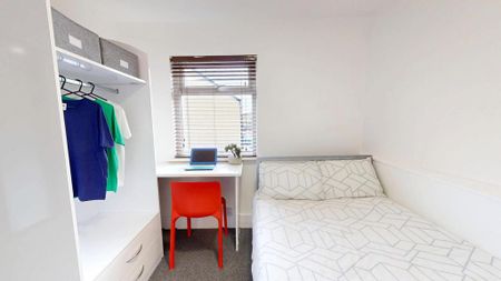4 bedroom house to rent - Photo 4
