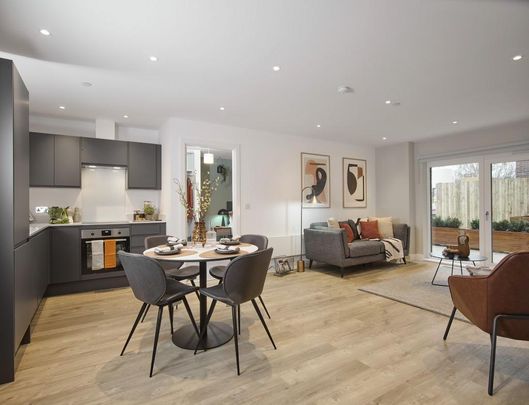 3 bedroom apartment to rent - Photo 1